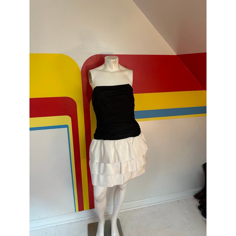 1980s 80s vintage Tadashi cocktail mini dress black white ruffle prom XS party